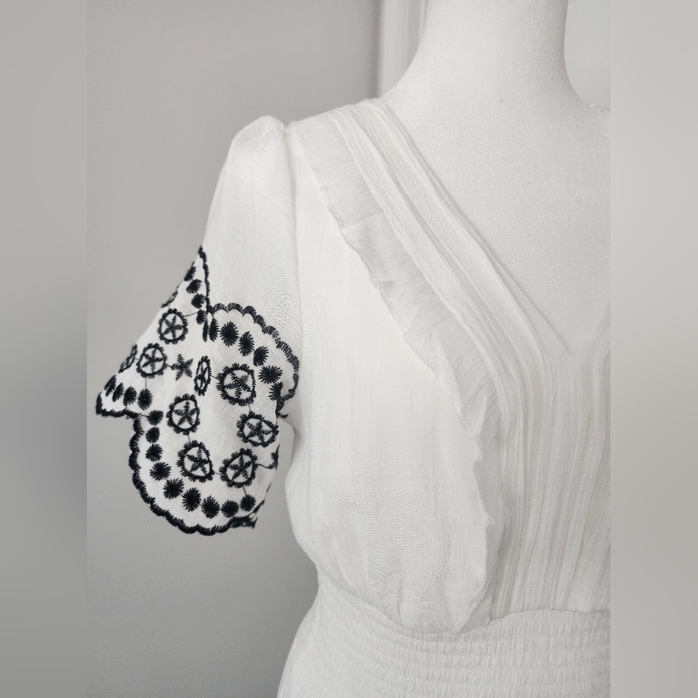 White Embroidered V-Neck Mini Dress with Black Trim - Picture 4 of 5